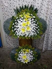 근조스텐드2단